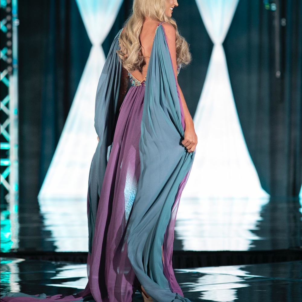 Custom Jovani romper - Picture 7 of 7